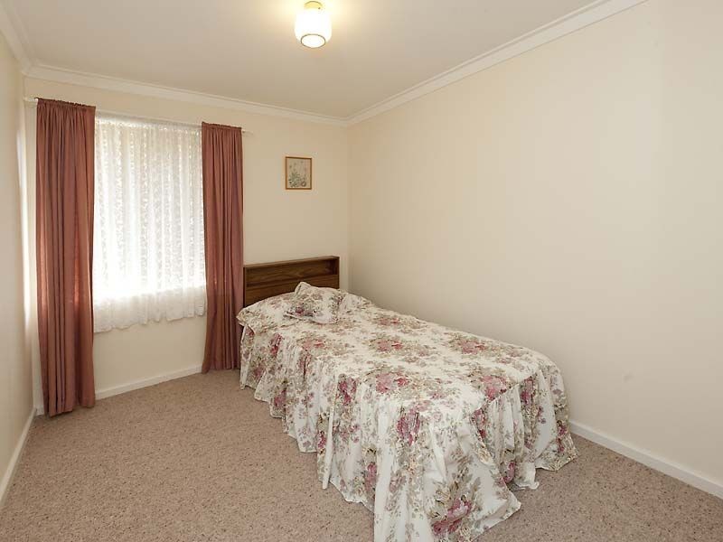 9/99 Simpson Avenue, Rockingham WA 6168