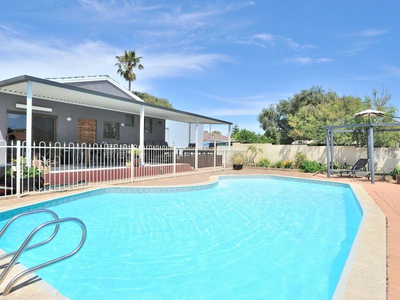 58 Exhibition Way, Cooloongup WA 6168