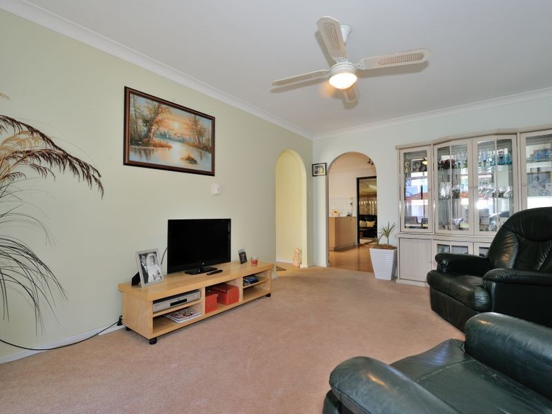 38 Breaden Drive, Cooloongup WA 6168