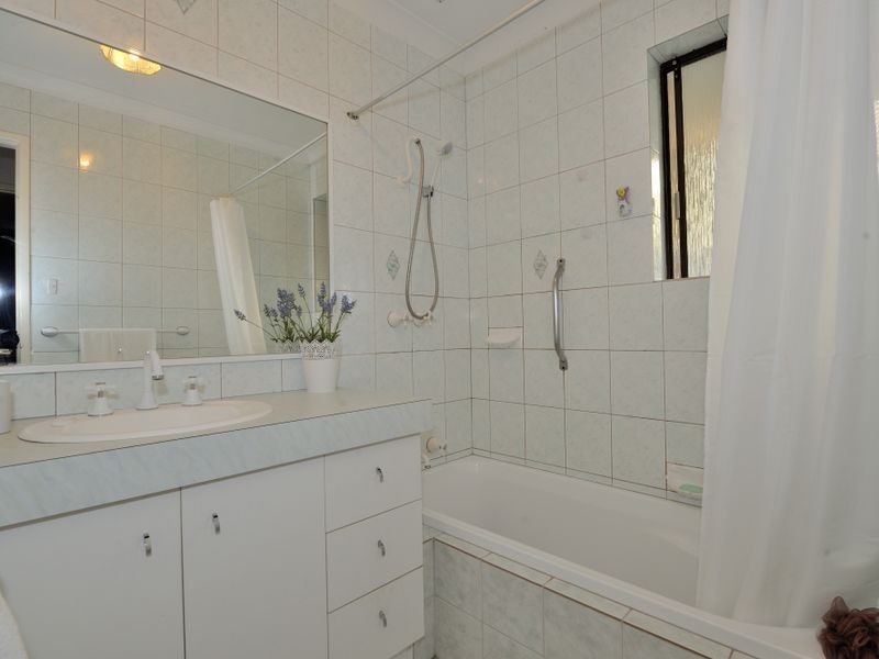 38 Breaden Drive, Cooloongup WA 6168