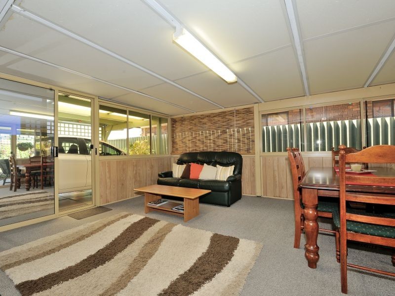 38 Breaden Drive, Cooloongup WA 6168