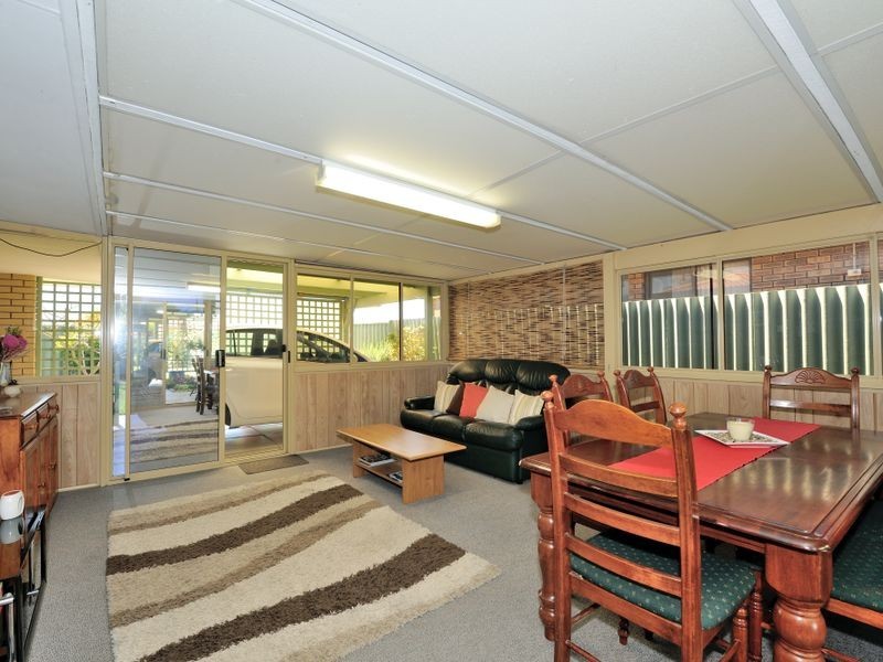 38 Breaden Drive, Cooloongup WA 6168
