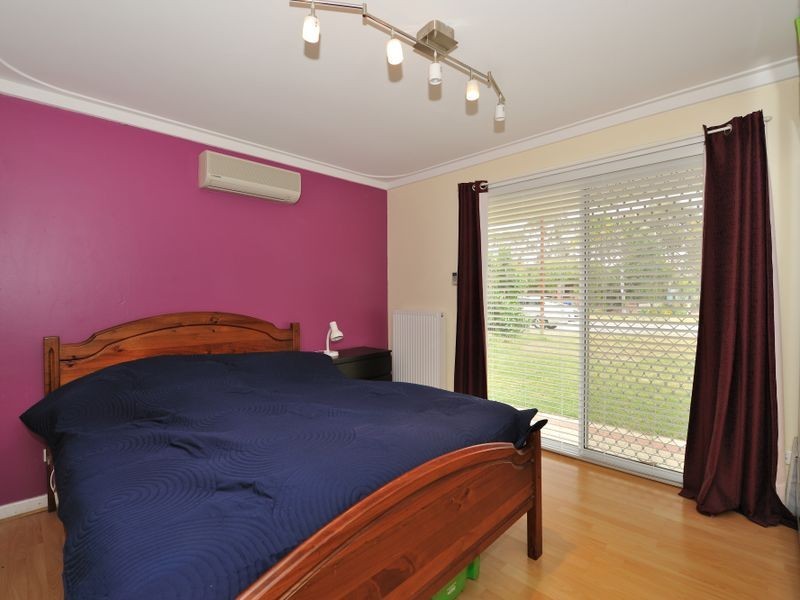 1 Carina Close, Rockingham WA 6168