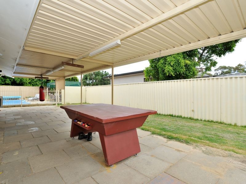 1 Carina Close, Rockingham WA 6168