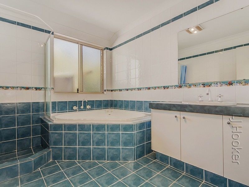 12 Mardja Loop, Mardella WA 6125