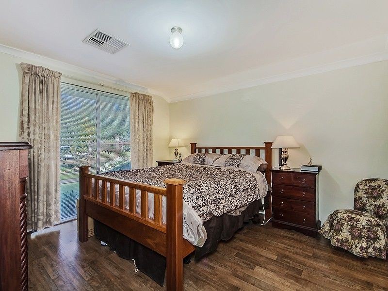 12 Mardja Loop, Mardella WA 6125