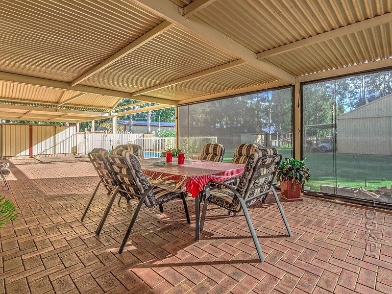 12 Mardja Loop, Mardella WA 6125