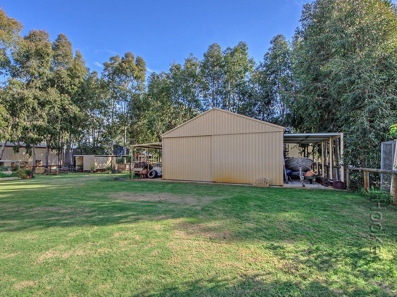 12 Mardja Loop, Mardella WA 6125