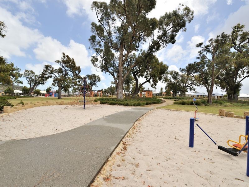 13 Tenterden Way, Baldivis WA 6171