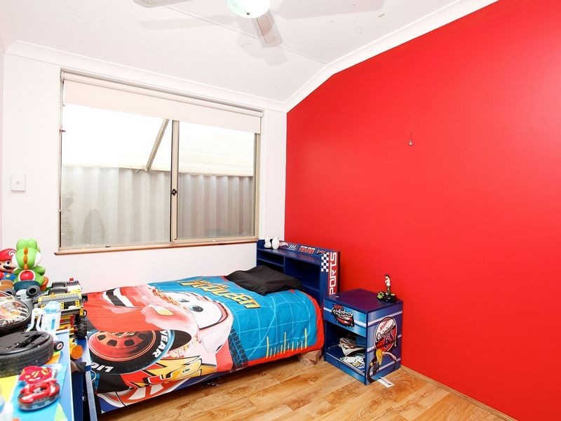 3 Flag Court, Cooloongup WA 6168