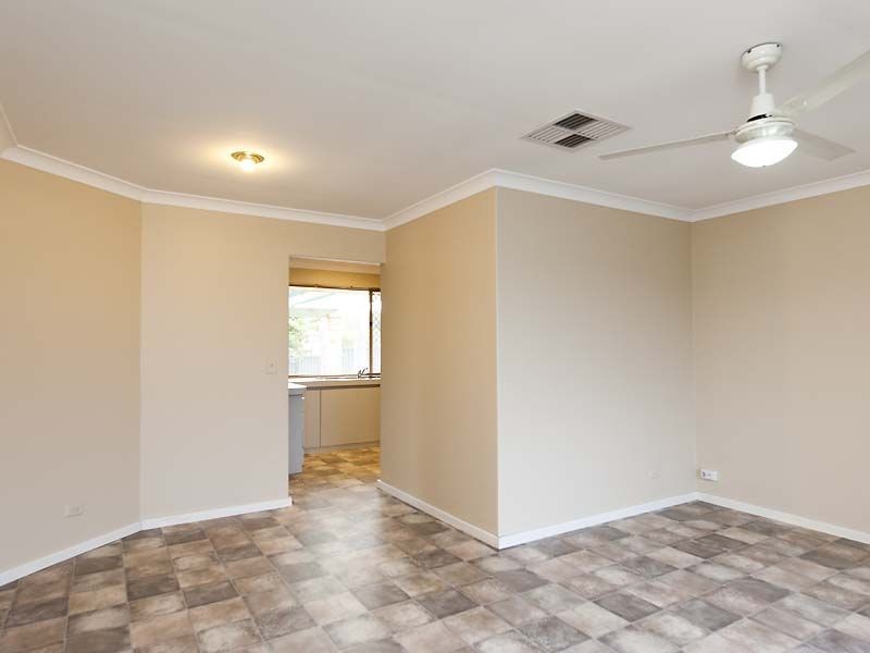 7 Rakoa Place, Cooloongup WA 6168