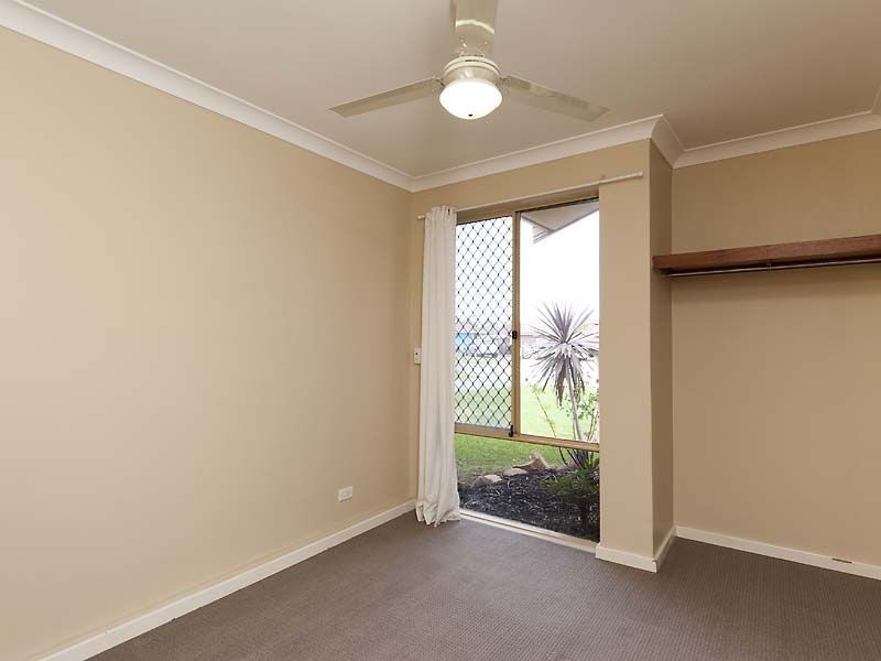 7 Rakoa Place, Cooloongup WA 6168