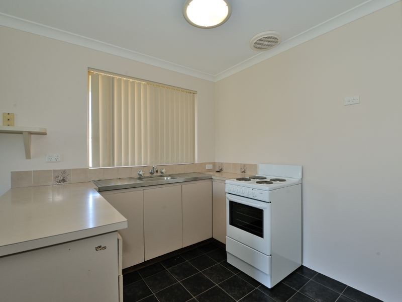 48 Colville Street, Waikiki WA 6169