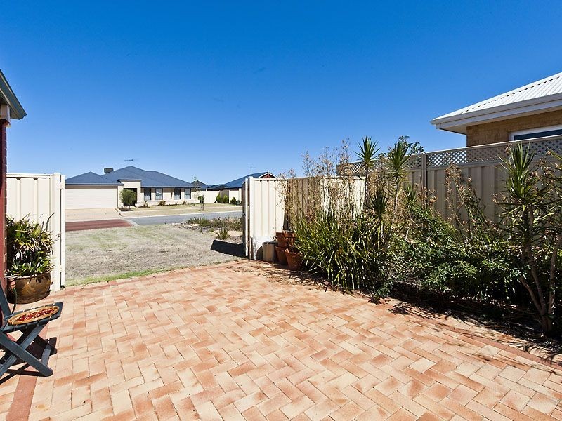 112 Kendall Blvd, Baldivis WA 6171
