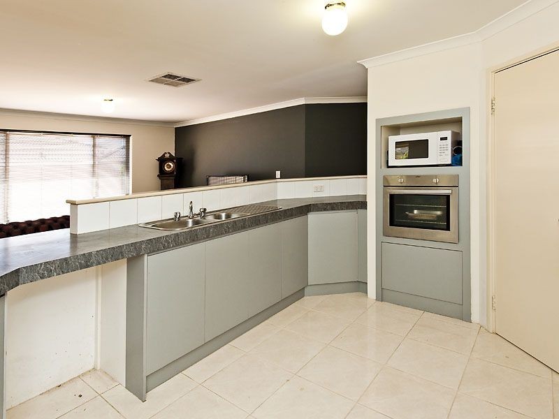 112 Kendall Blvd, Baldivis WA 6171