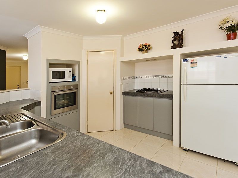 112 Kendall Blvd, Baldivis WA 6171