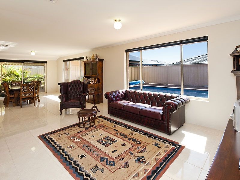 112 Kendall Blvd, Baldivis WA 6171
