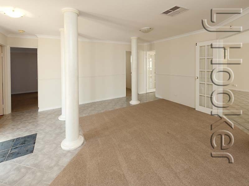 31 Santa Cruz Parkway, Secret Harbour WA 6173