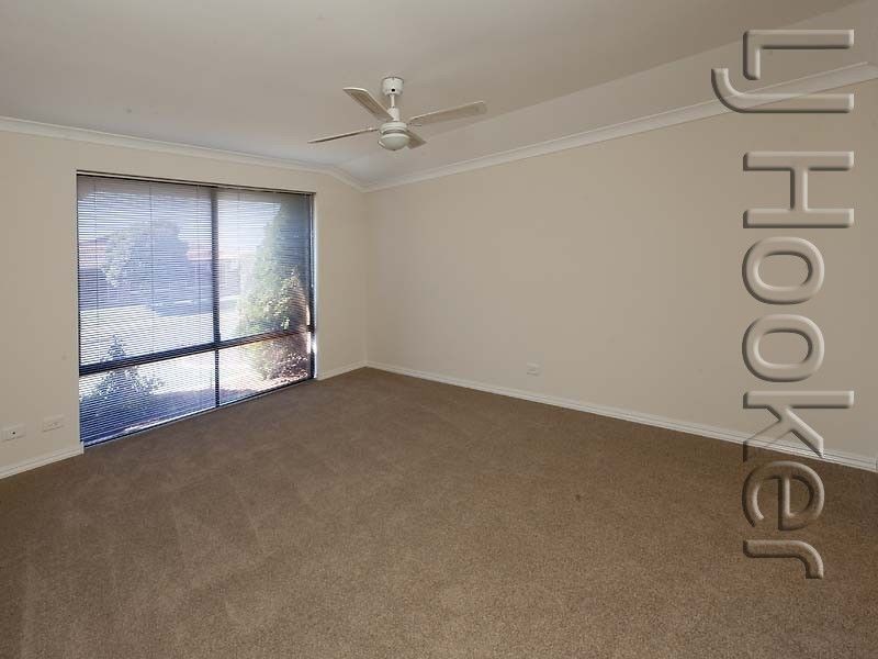 31 Santa Cruz Parkway, Secret Harbour WA 6173