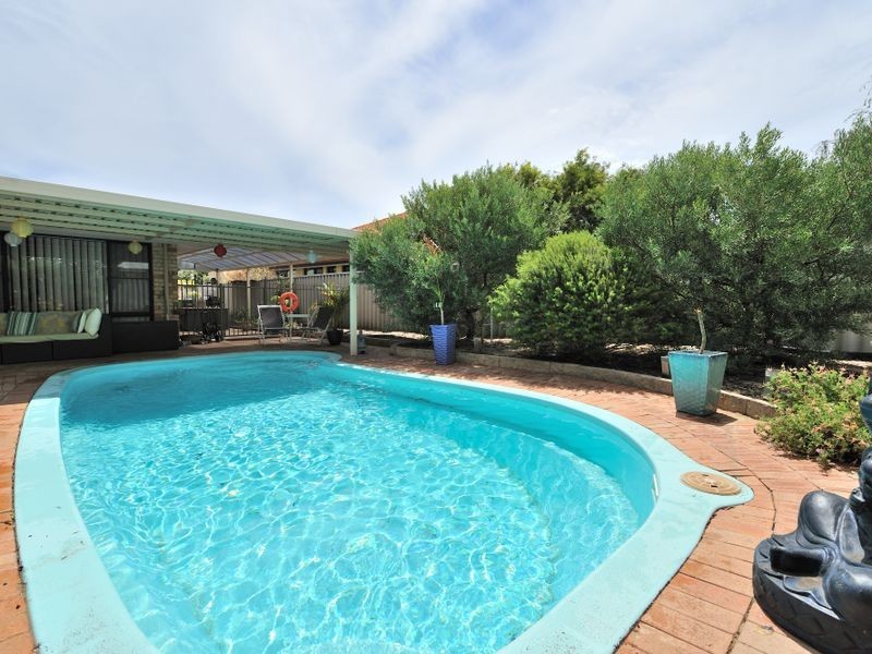 175 Secret Harbour Blvd, Secret Harbour WA 6173