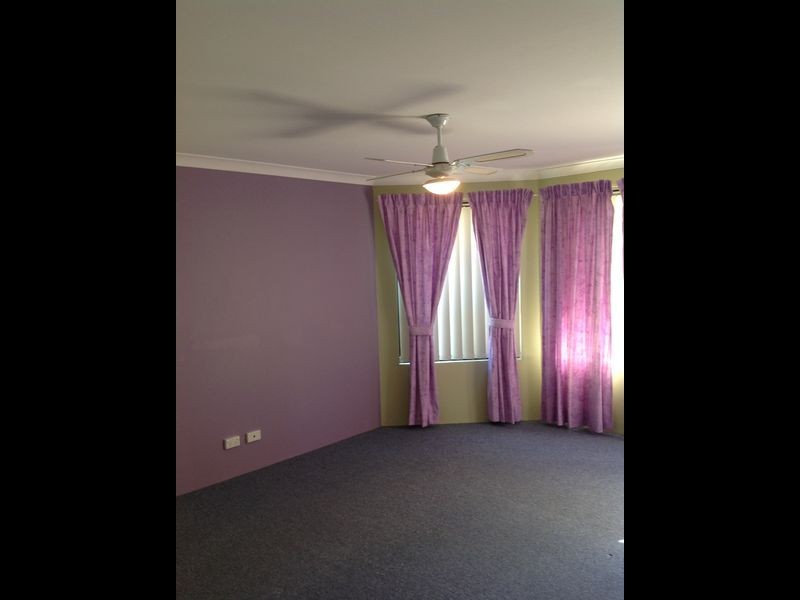 13 Excelsior Meander, Warnbro WA 6169