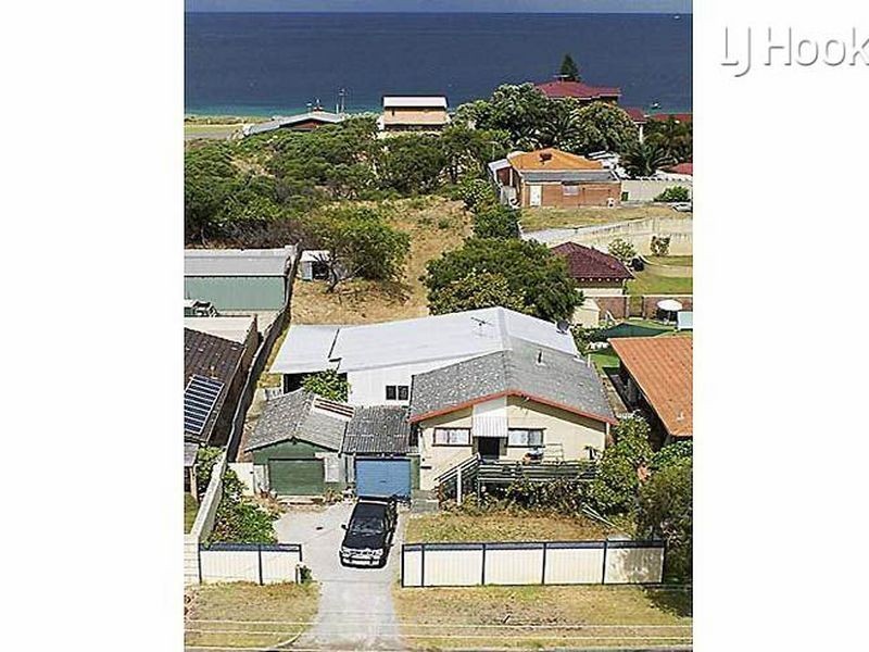 511 Safety Bay Road, Waikiki WA 6169