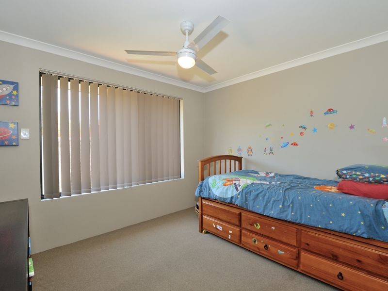 8 River Gums Boulevard, Baldivis WA 6171