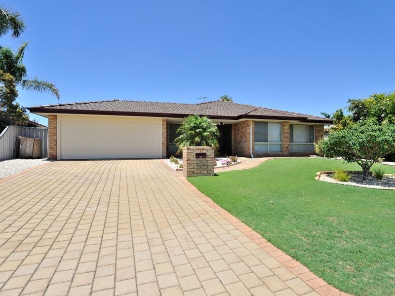 16 Balleroy Place, Port Kennedy WA 6172