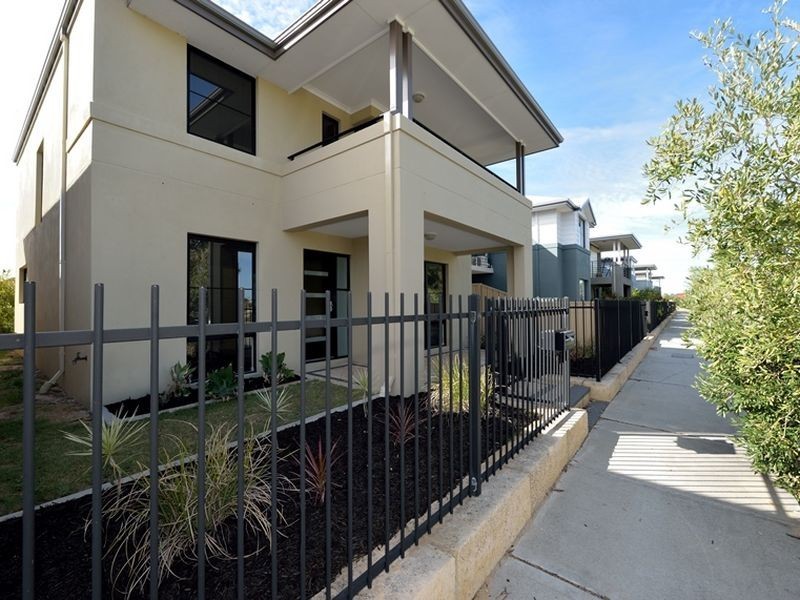 60 Waterfront Parkway, Shoalwater WA 6169