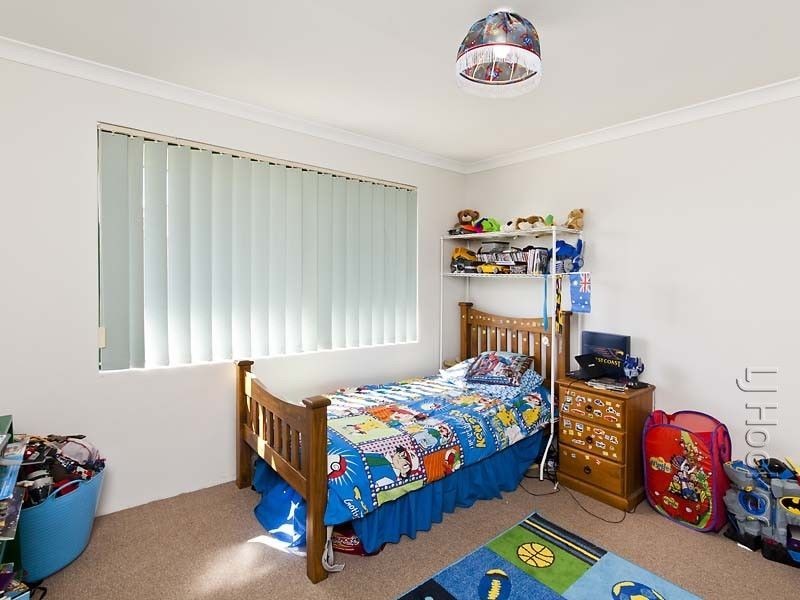 135 Grand Ocean Boulevard, Port Kennedy WA 6172