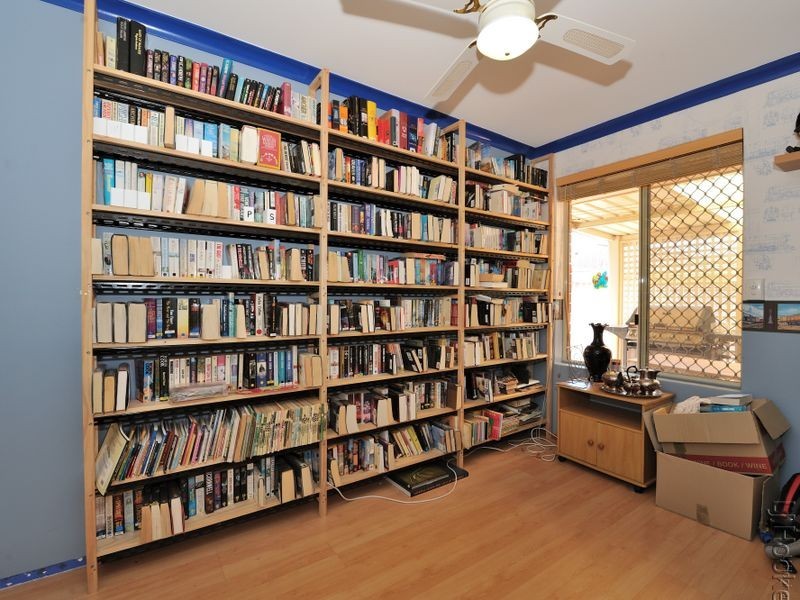 9 Fairway Place, Cooloongup WA 6168