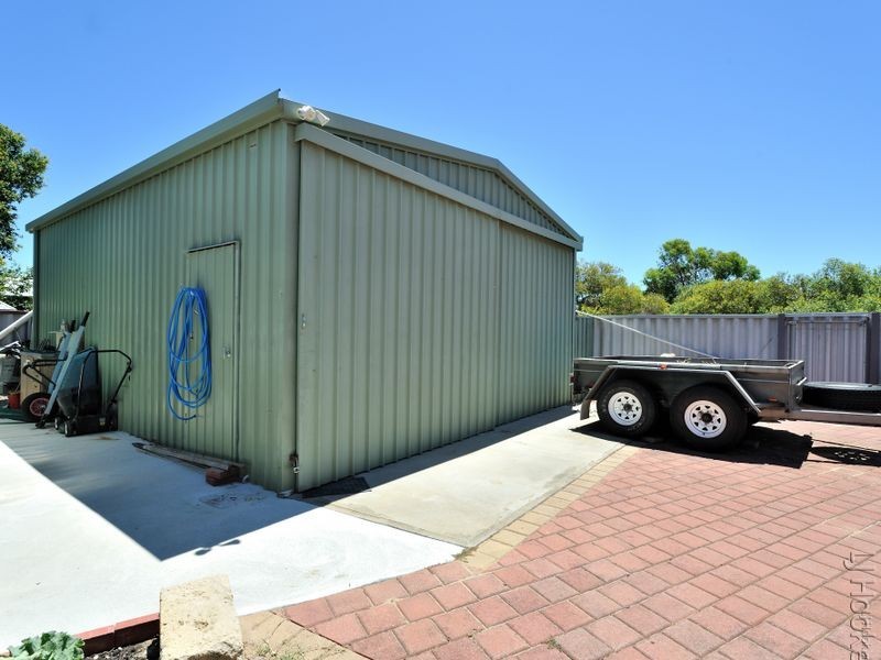 9 Fairway Place, Cooloongup WA 6168