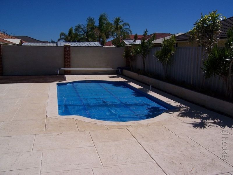 48 Chelmsford Avenue, Port Kennedy WA 6172