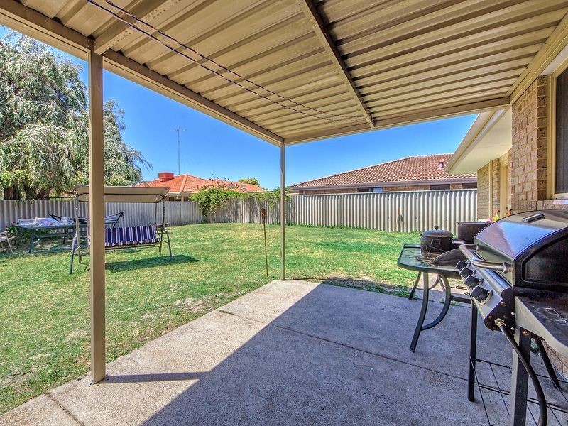 33 Tradewinds Drive, Safety Bay WA 6169