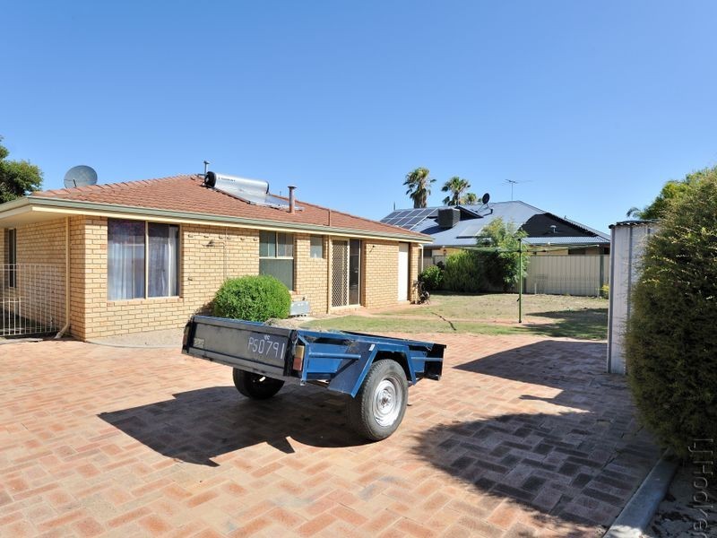 41 Woodbridge Drive, Cooloongup WA 6168