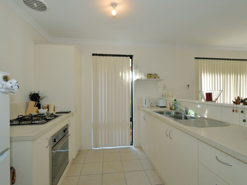 11 Boobook Lane, Baldivis WA 6171