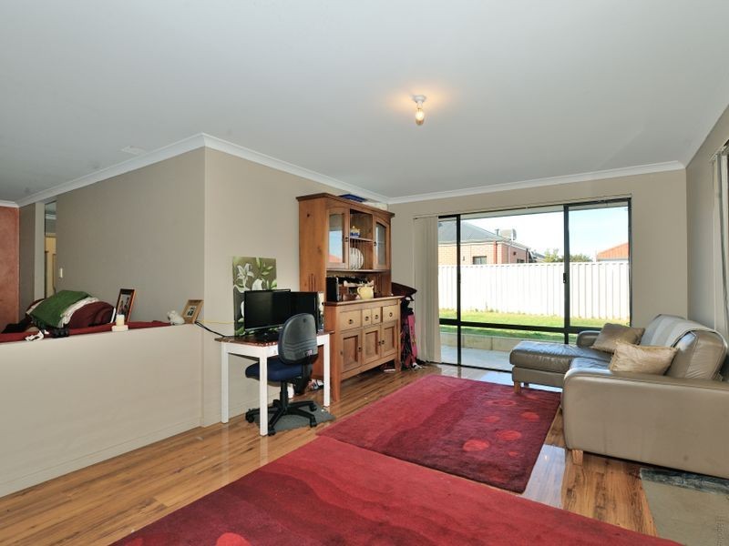 35 Pastrana Crescent, Port Kennedy WA 6172