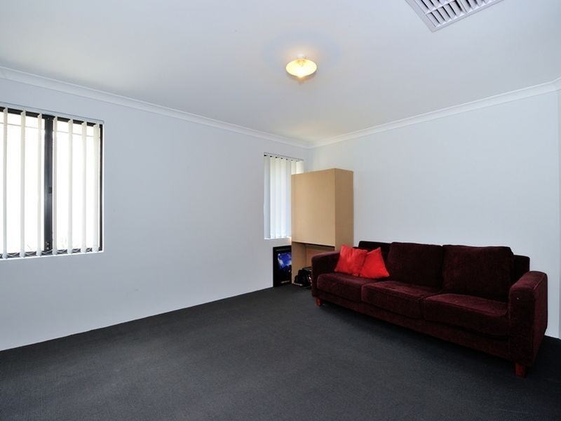 6 Lastovo Lane, Secret Harbour WA 6173