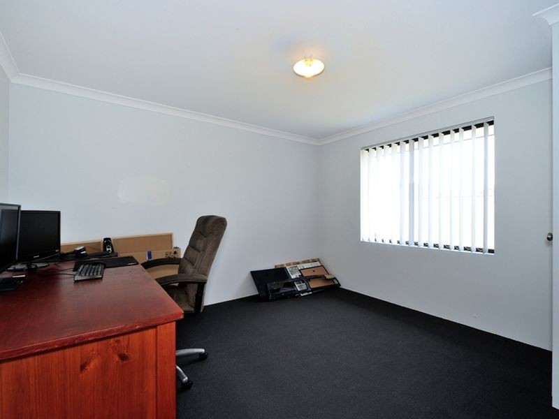 6 Lastovo Lane, Secret Harbour WA 6173