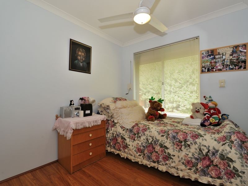 11 Canterbury Terrace, Meadow Springs WA 6210