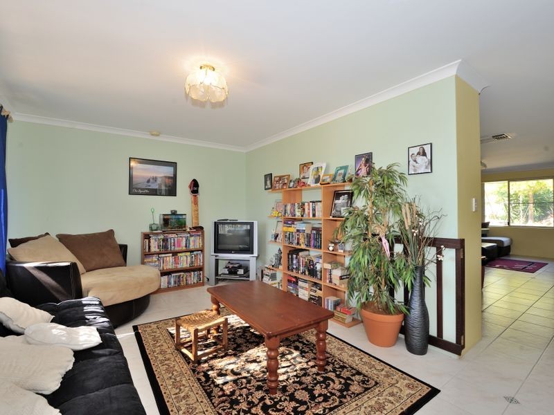 7 Hinds Court, Waikiki WA 6169