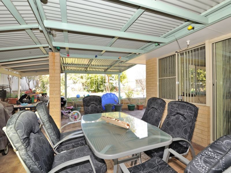 7 Hinds Court, Waikiki WA 6169