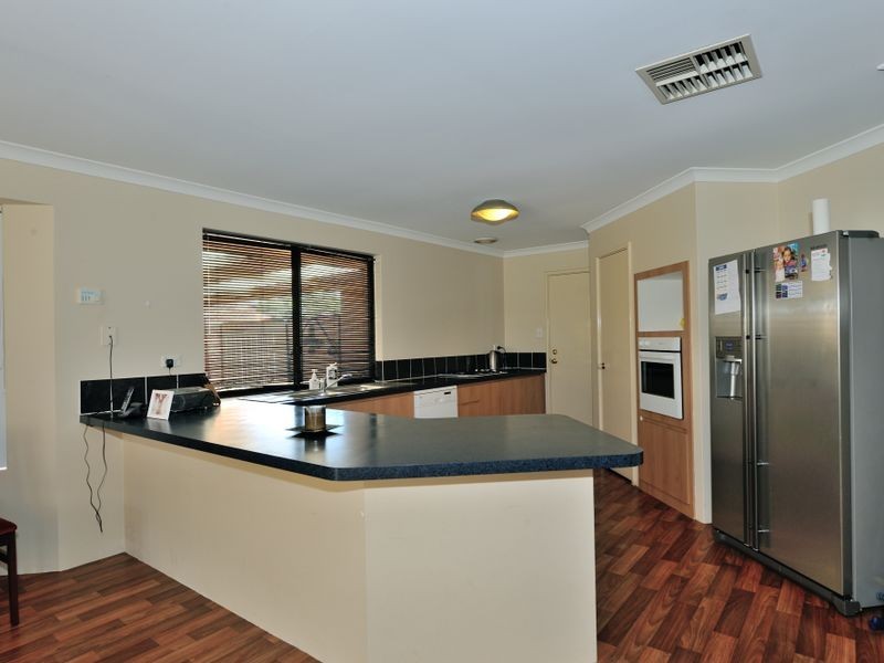 7 Fremont Crescent, Secret Harbour WA 6173