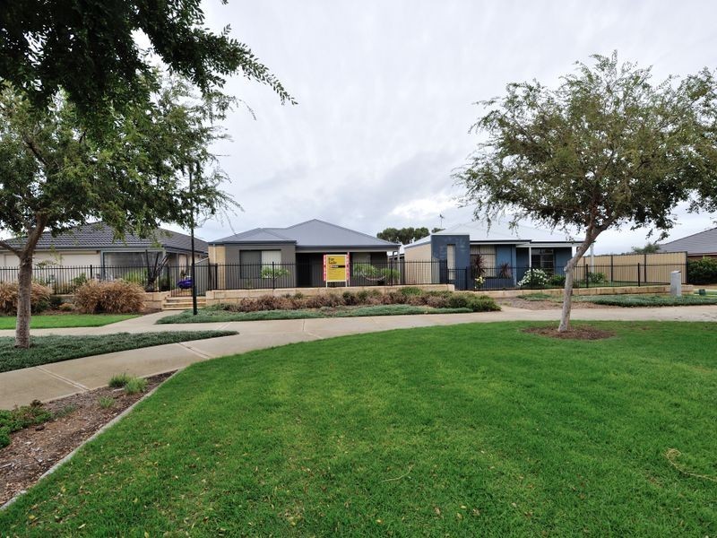 3 Carrum Lane, Secret Harbour WA 6173