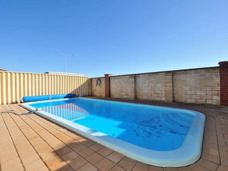 705 Safety Bay Road, Warnbro WA 6169