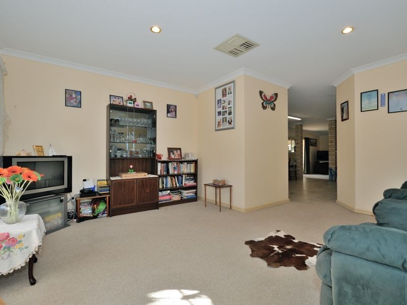 705 Safety Bay Road, Warnbro WA 6169