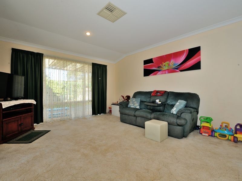 705 Safety Bay Road, Warnbro WA 6169