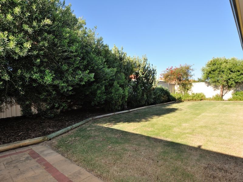 46 Kumarina Drive, Secret Harbour WA 6173