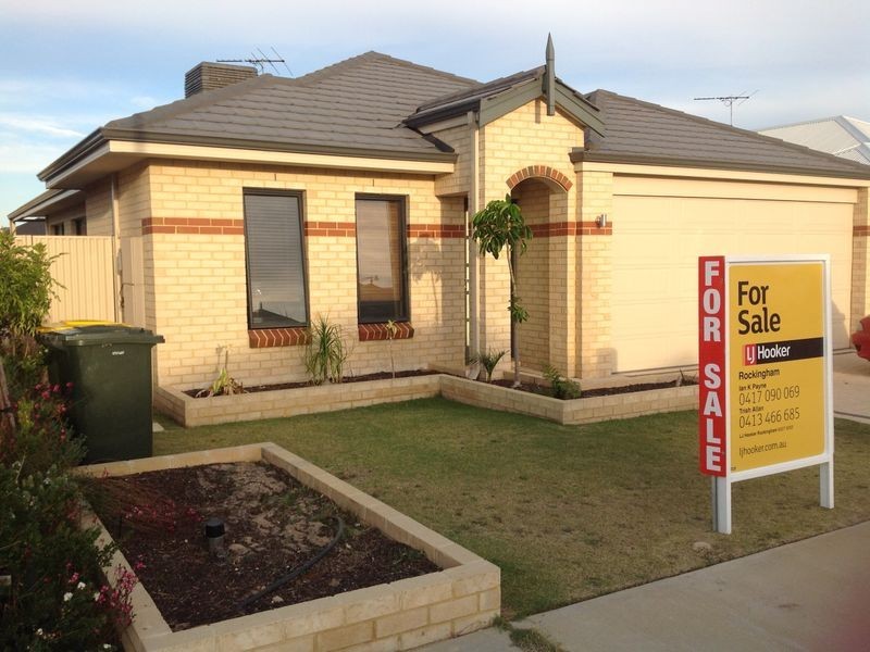 7 Swanbourne Avenue, Secret Harbour WA 6173