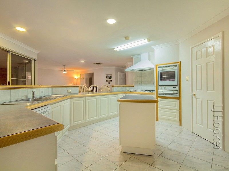 4 Warne Road, Baldivis WA 6171